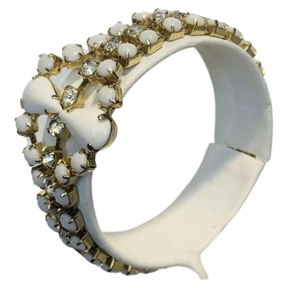 Vintage White Faceted Prong Beaded Shimmer Rhinestone Gold Tone Bracelet 7.5 - Picture 8 of 9
